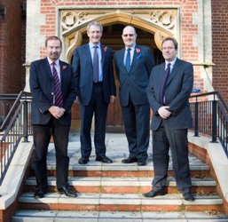 Owen Paterson MP visits the University of Reading