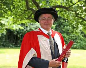 Dr Geoffrey Guy