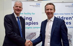 Sir David Bell from the University and Julian Emms, CEO of Berkshire Healthcare Foundation Trust
