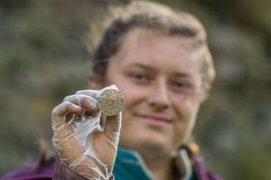 Student Zoe Wiacek and the rare seal found in Dunyvaig Castle